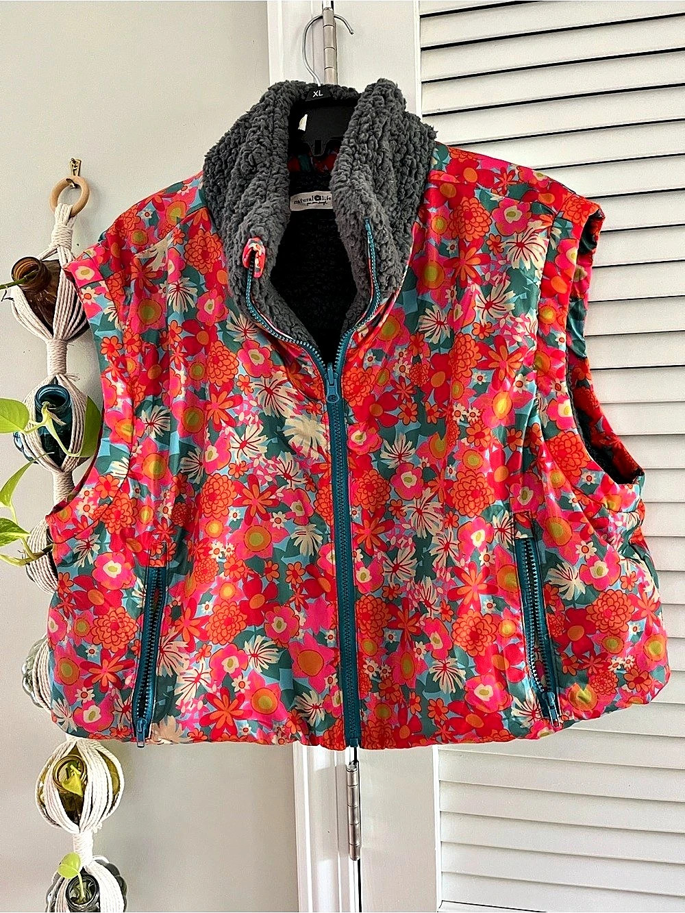 Natural Life Reversible Puffer Vest Floral Red & Multicolor XL